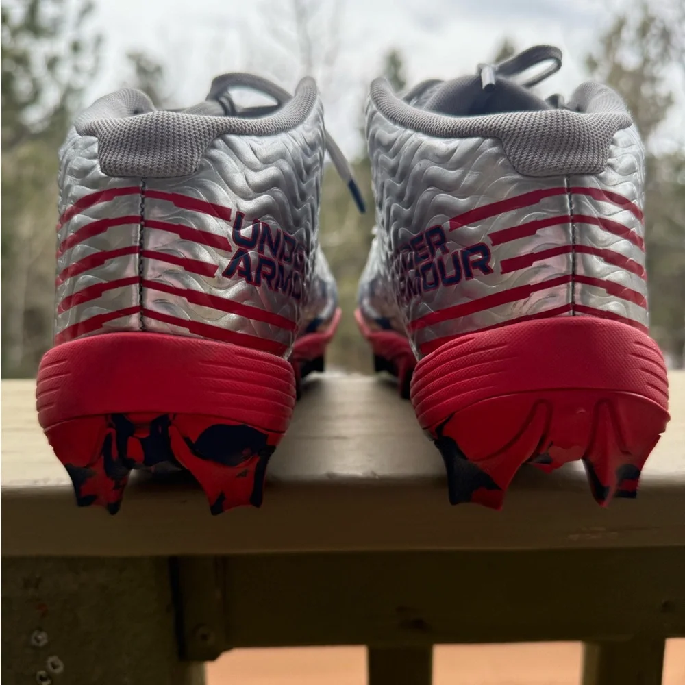 Under Armour Kids Silver and Red Star Sneakers - Picture 4 of 6